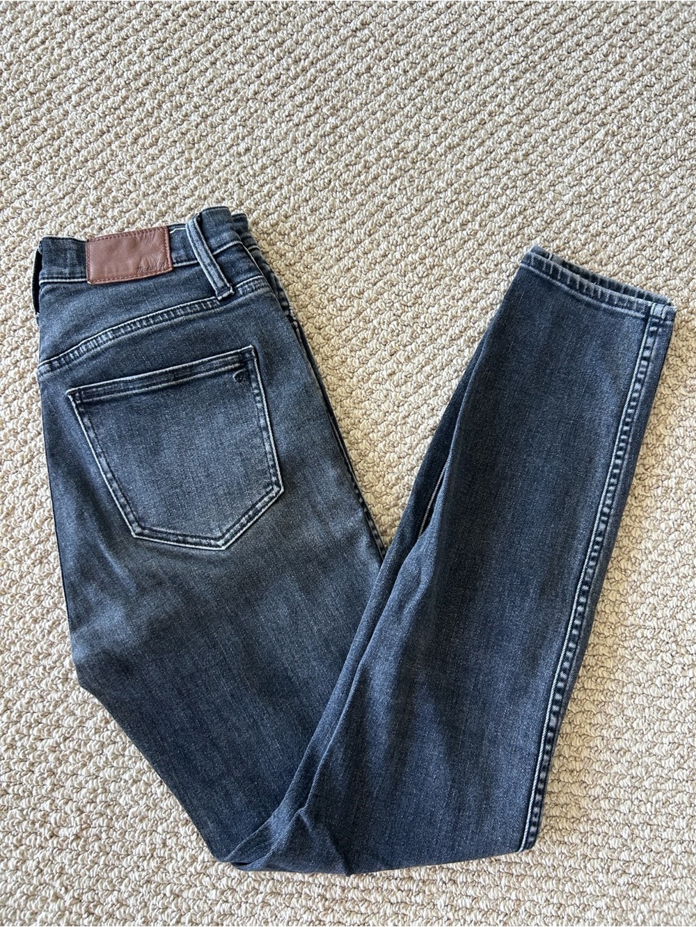 Madewell High-Rise Slim Jeans in Charcoal Wash
